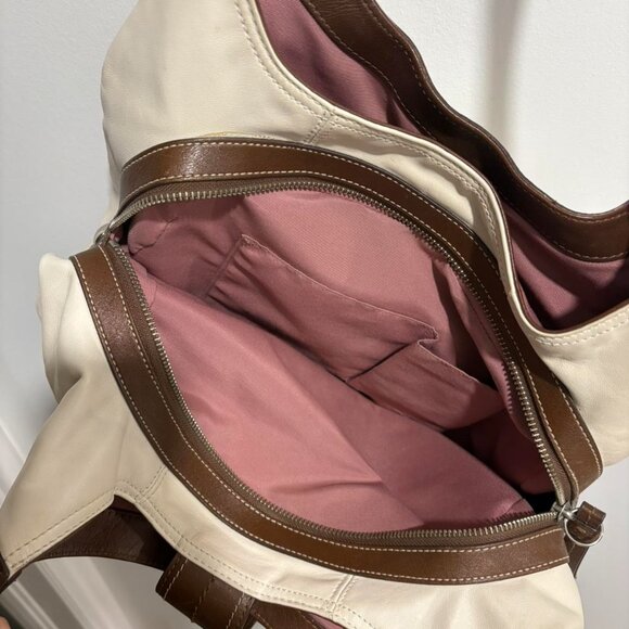 COACH SOHO- LYNN HOBO BAG - Picture 6 of 7